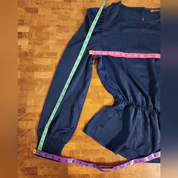 Peacock blouse by pretty garden size small, long sleeve - Picture 10 of 16